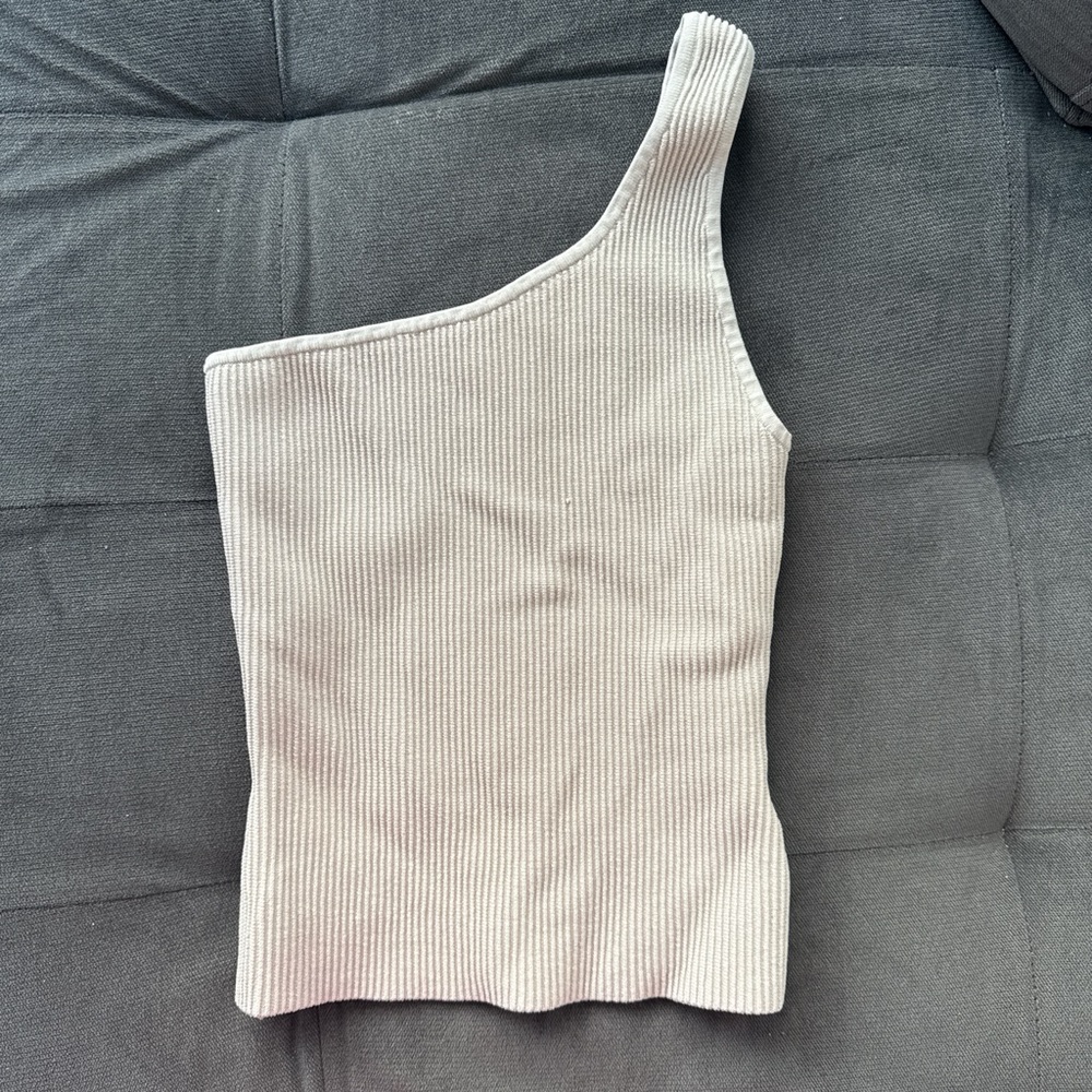Aritzia Ribbed One-Shoulder Tank Top in Cream